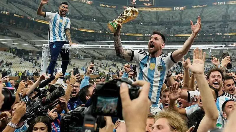 Giải bóng đá World Cup luôn được gọi là ngày hội lớn nhất hành tinh Giải bóng đá World Cup luôn được gọi là ngày hội lớn nhất hành tinh